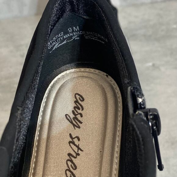 EASY STREET Black Suede Berit Almond-Toe Slip-On Block Heel Booties SZ 9 - Picture 9 of 9